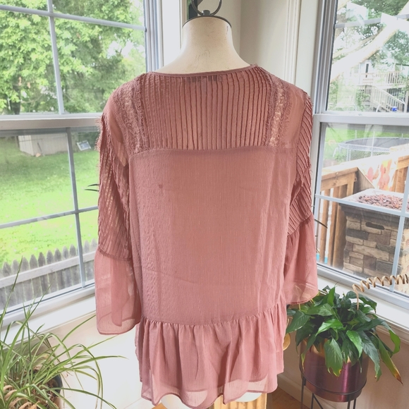 Fever Mauve Color Boho Style Bell Sleeve Lace Top Size M - Picture 4 of 8
